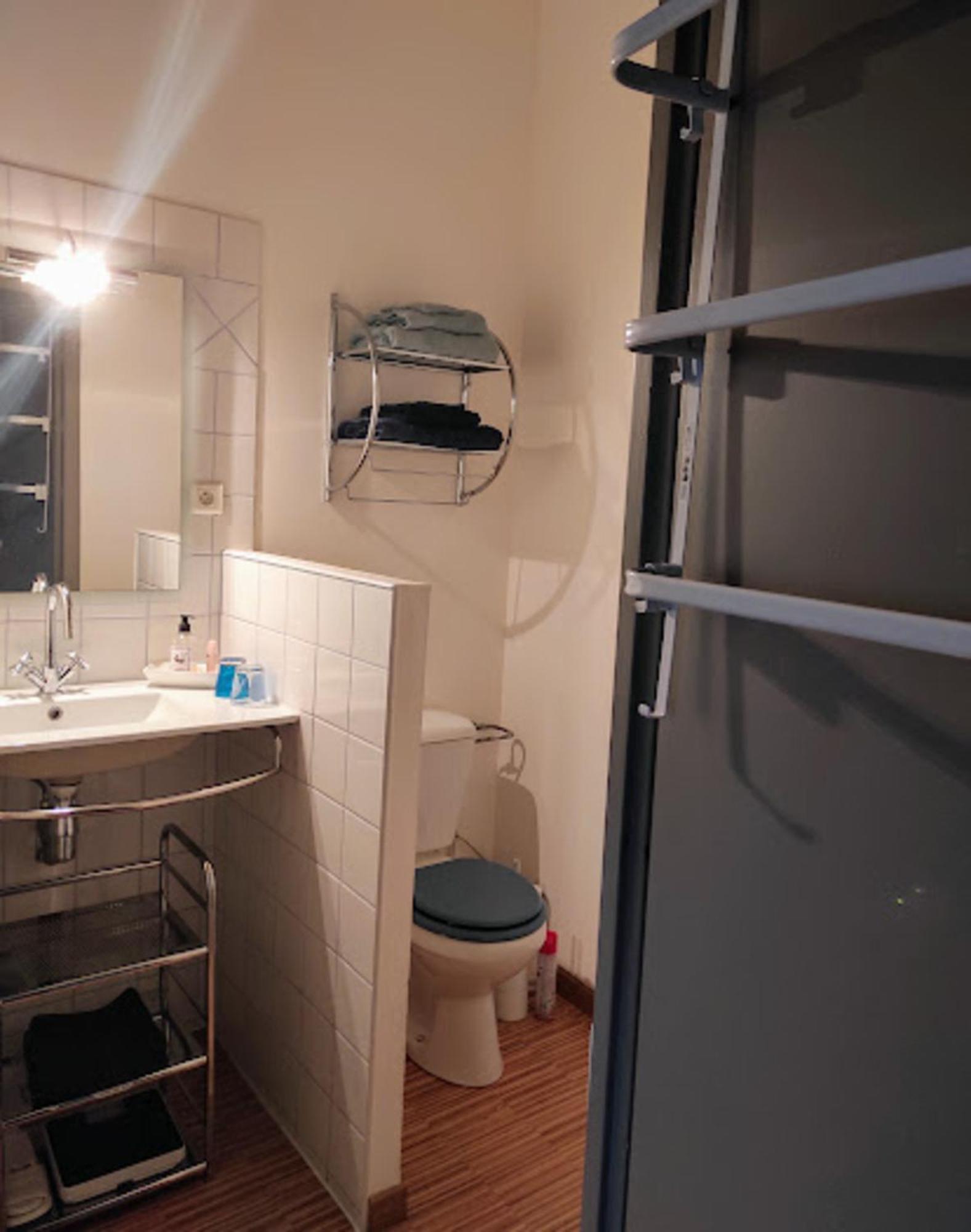 Chambres d'hôtes Saint-Exupéry Entraigues-sur-la-Sorgue Exterior foto